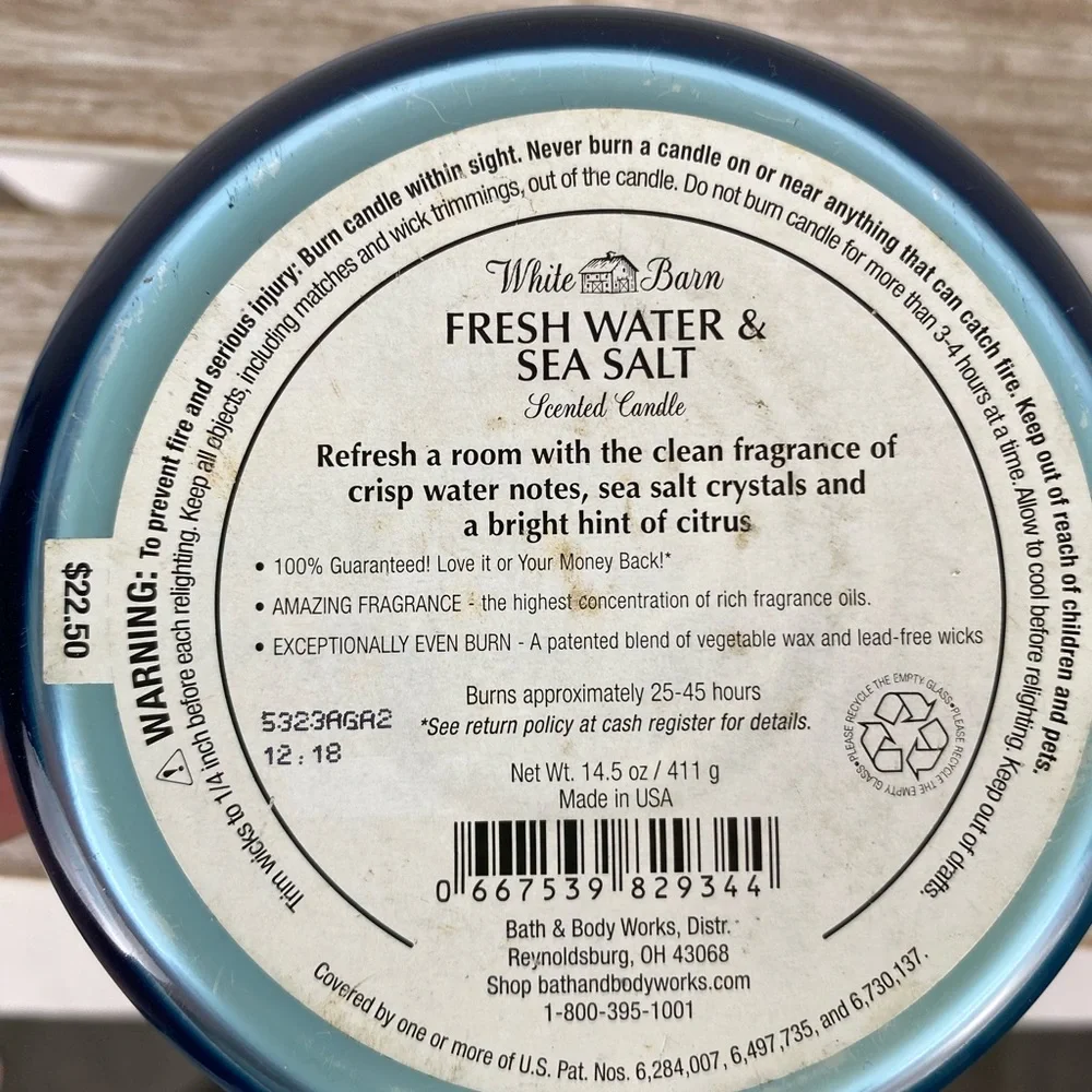 White Barn/Bath & Body Works FRESH WATER & SEA SALT 3-Wicks’s 14.5oz candle RARE - Picture 5 of 7